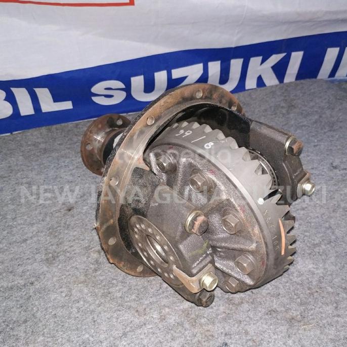 Gardan Belakang Assy Suzuki Futura Gigi 39-8 separepart mobil ber qualitas