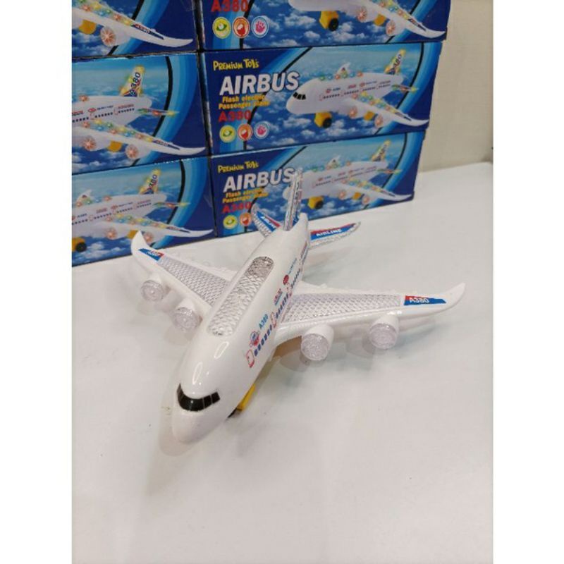 marvelashop | PESAWAT AIRBUS MAINAN MINIATUR LAMPU BUMP AND GO