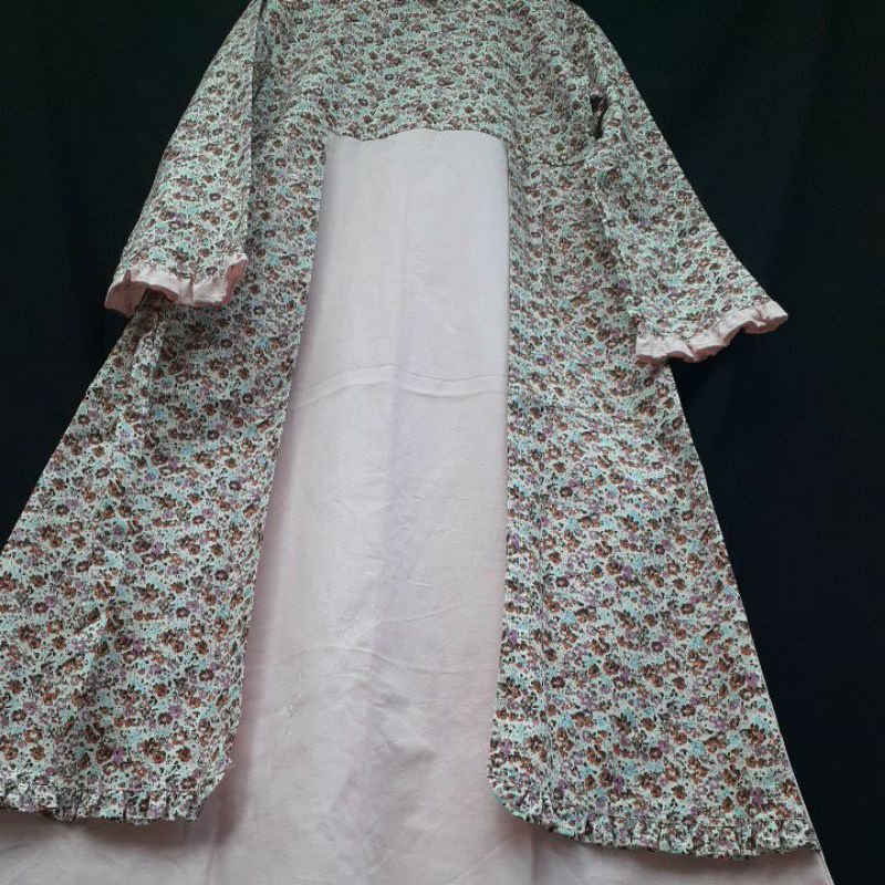 gamis anak bahan katun motif bunga kecil kecil