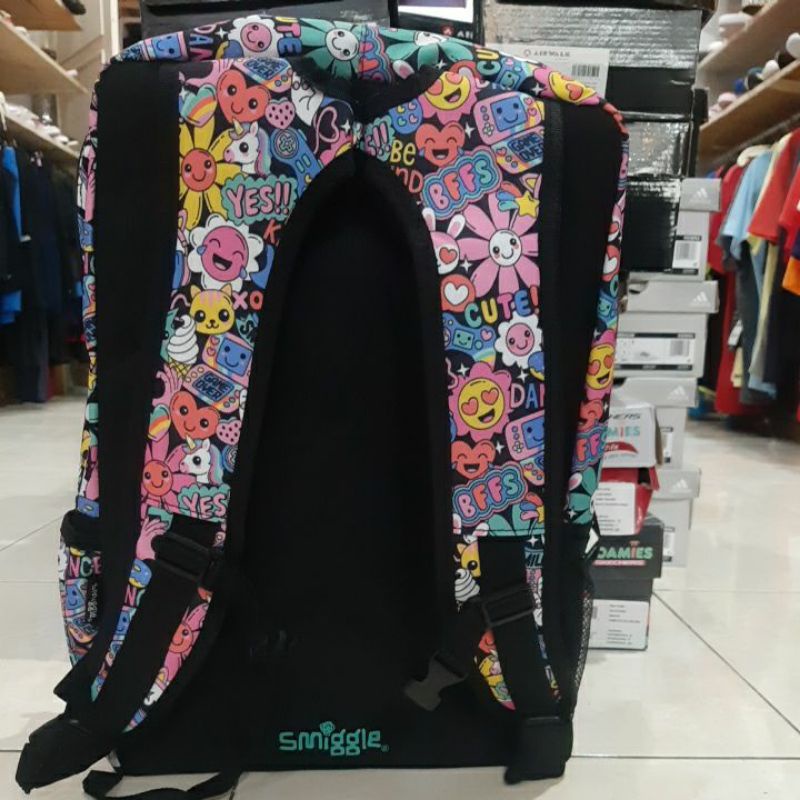 Tas Smiggle Attach Foldover Backpack