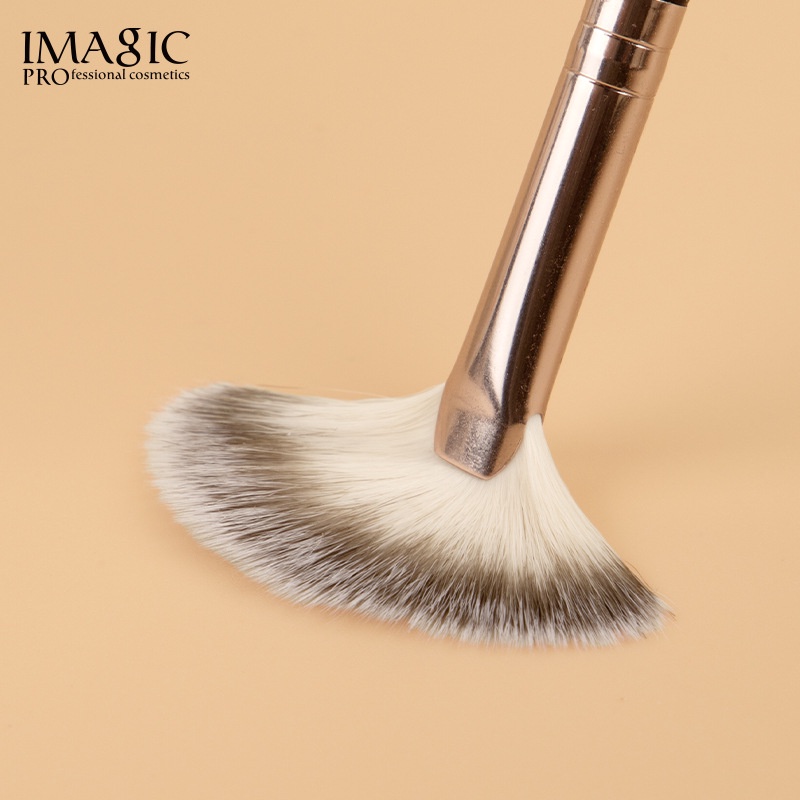 [100%ORIGINAL] Imagic Brush Makeup Highlighter Bulu Lembut Tiga Dimensi