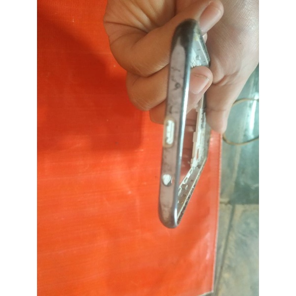 tulangan bekas samsung j500 j5 2015 croom masih lumayan