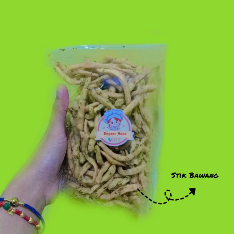

Stik Bawang Renyah Gurih