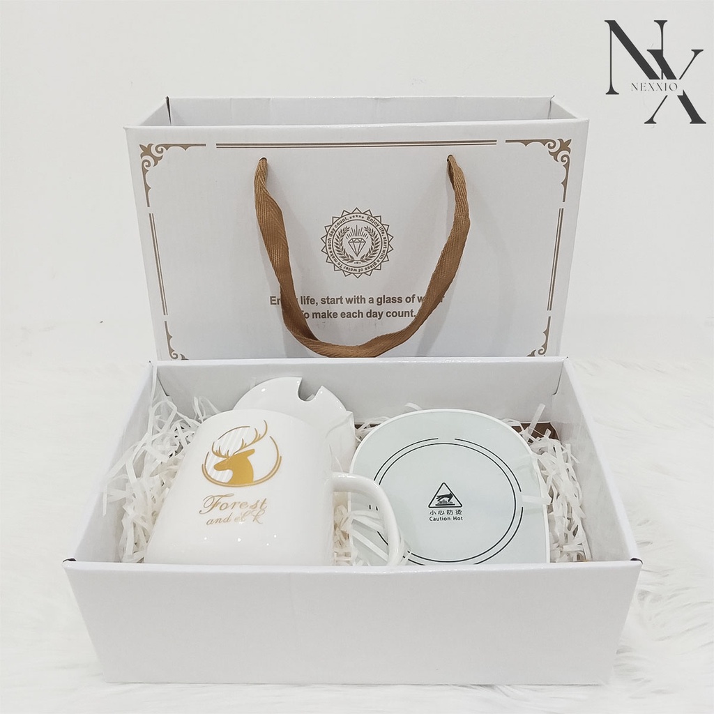 NEXXIO [HAMPERS ] SATU SET CANGKIR DENGAN ALAT PEMANAS AIR CANGKIR