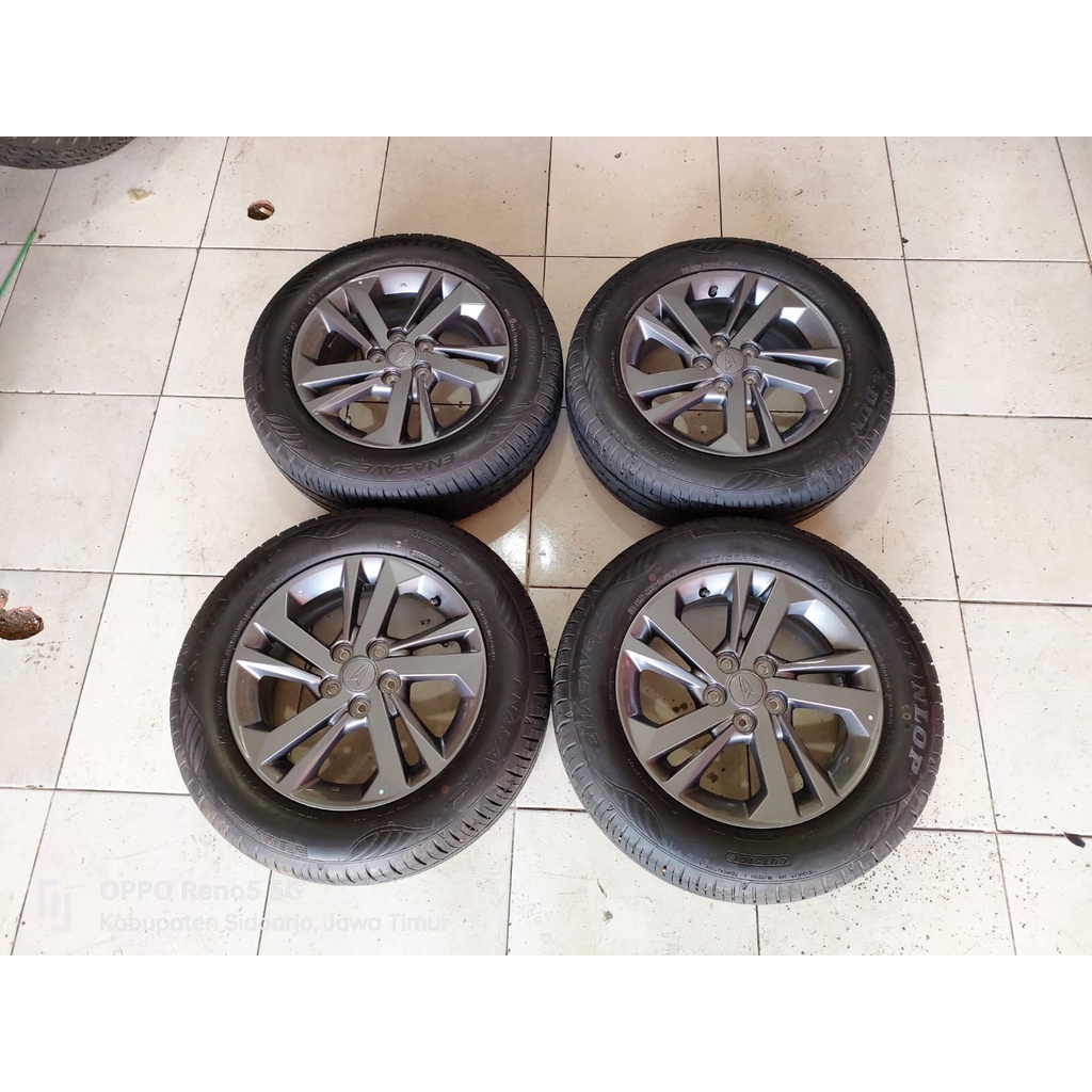 Velg Mobil Bekas Ring 15 STD XENIA R15X5,5 Pcd 5X100 ET45 BAN DUNLOP 185 65 R15