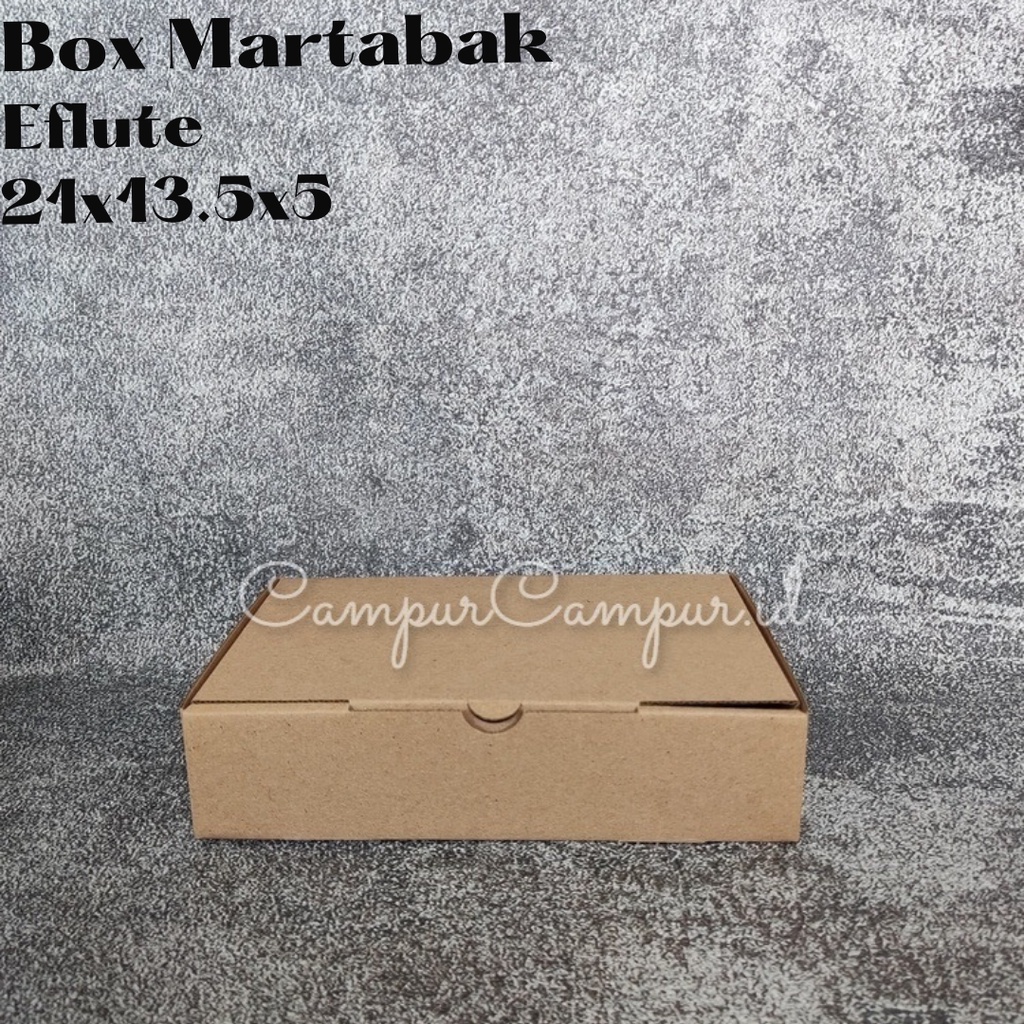 

Box Kardus Corugated Eflute Die cut ukuran 21x13.5x5 Untuk Martabak Hampers Kue Packing online