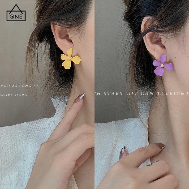 COD❤️Anting Bunga Besar Korea Fashion Gaya Aksesoris Wanita-A.one