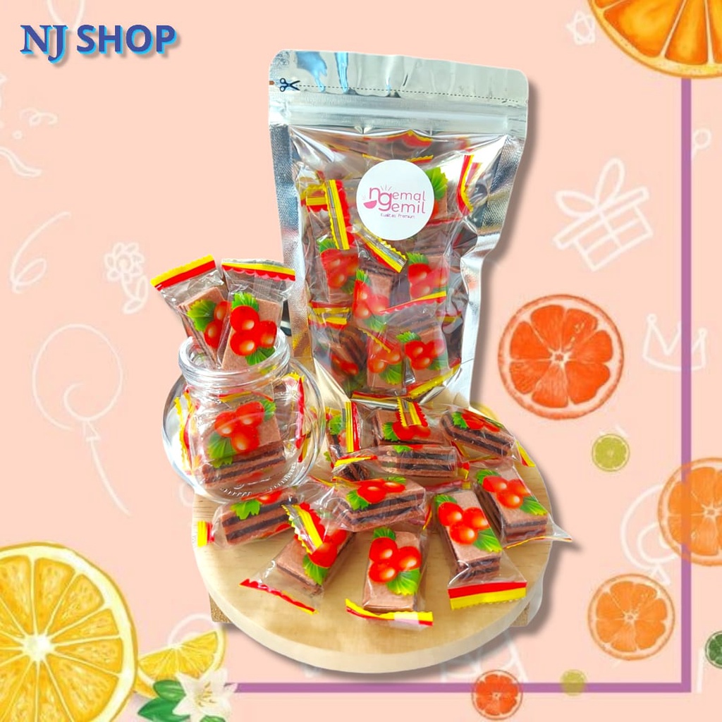 

[Snack Original] - Manisan Haw Flakes Sandwich Permen Lapis Sanca Manis Asem San Zha Pian Kualitas Premium