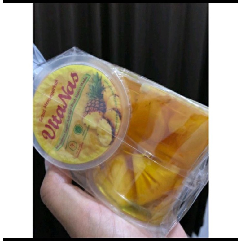 

MANISAN NANAS KHAS PEMALANG ISI 6 pcs