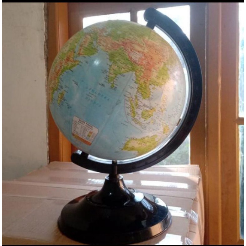 

globe ukuran Diameter 30 cm.