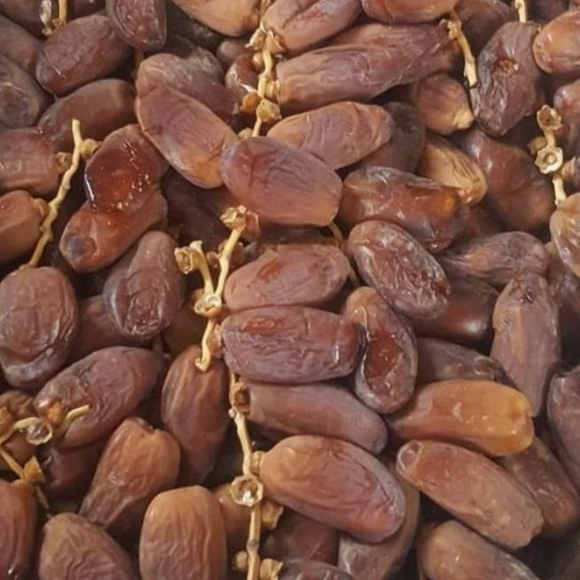 

PRODUK- KURMA TUNISIA TANGKAI CURAH 500GR .