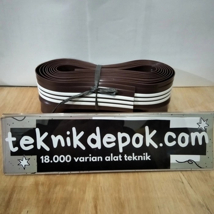 [COD] List Tangga Karet Anti Slip Coklat Garis Putih Lis Tangga Panjang 4 M - Perlengkapan Rumah Tan