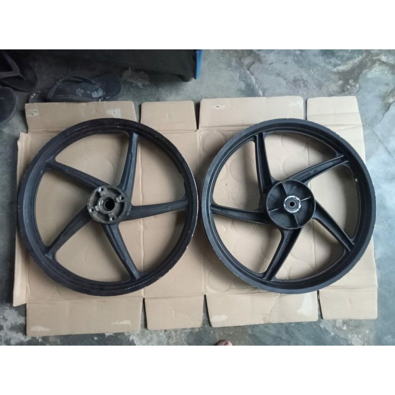 VELG RACING DEPAN BELAKANG REVO ABSOLUTE/BLADE 110 LAMA/REVO FIT SECOND ORIGINAL