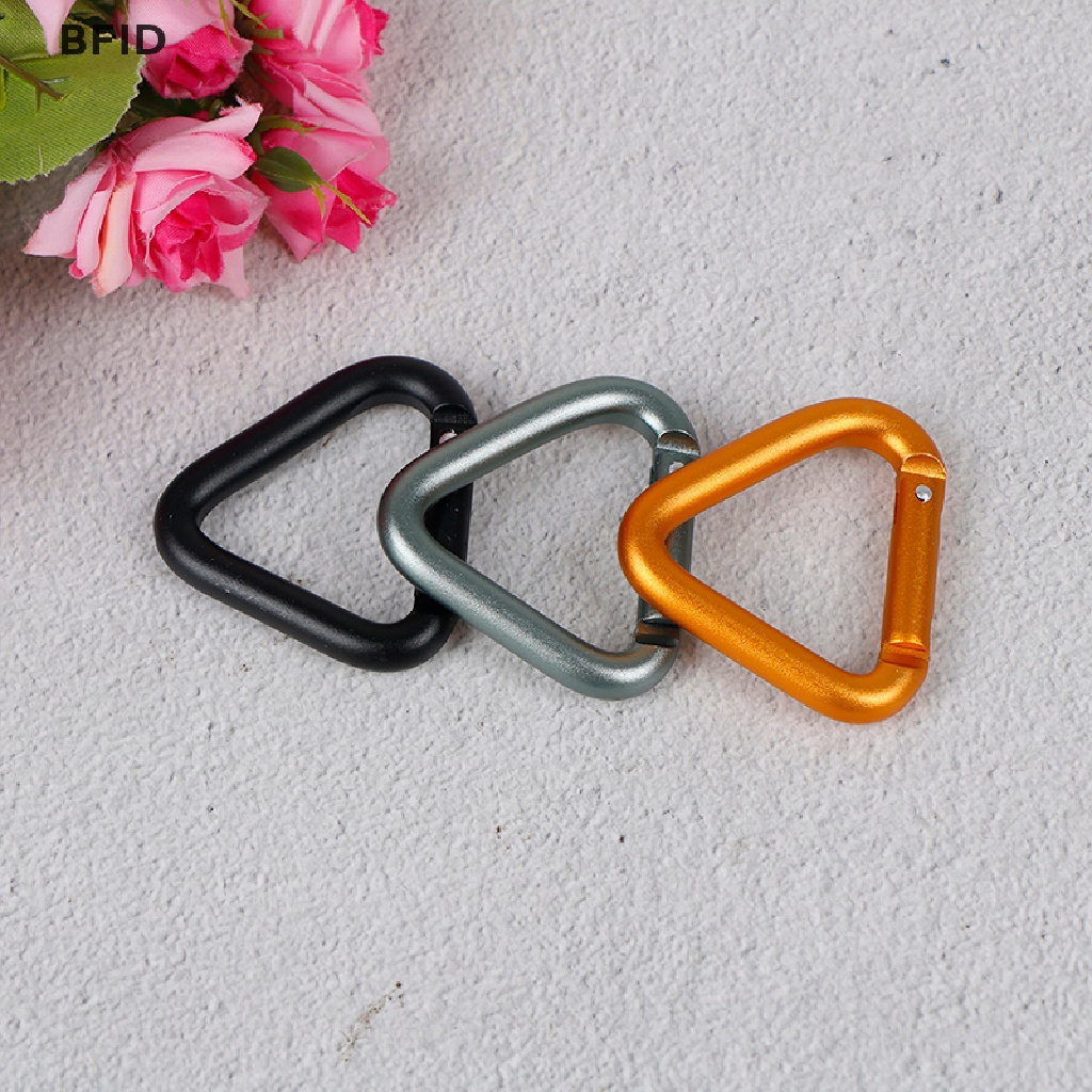 [BFID] 1pc Segitiga Carabiner Outdoor Camping Hiking Gantungan Kunci Ketel Gesper Snap Clip [ID]