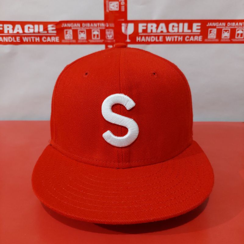 Topi New Era Supreme Logo S Second