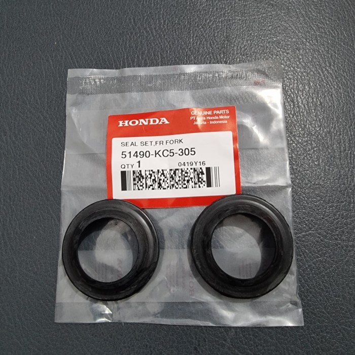 Seal Abu Tutup Debu Shock Honda Tiger Verza GL Mega Pro CB 150 KCJ KC5