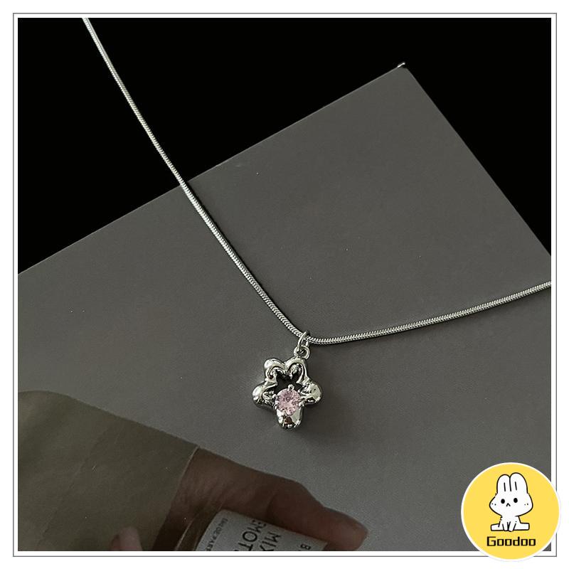 Kalung Bunga Rantai Klavikula Mewah Sense Light Desain Canggih Wanita -Doo