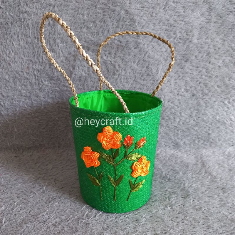 Terbaru Tas Parsel Pandan Anyaman Bunga Sulam Limited