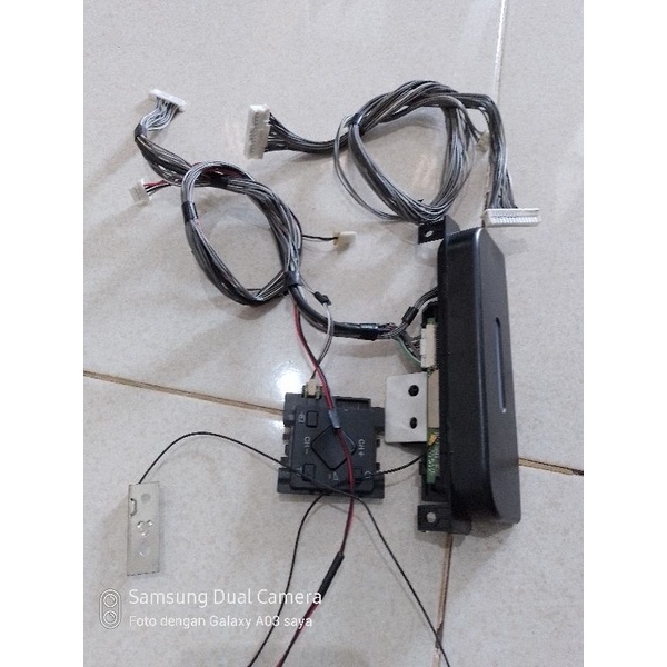 Sensor Sony 49X8300C