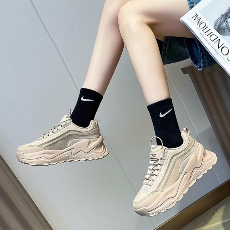 Sepatu Wanita Import dengan Tali Model 4494