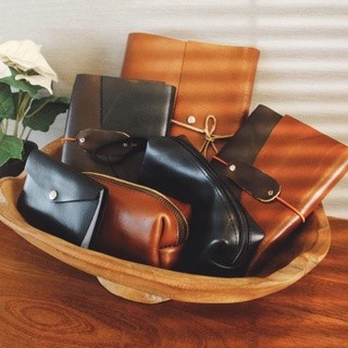 

Agenda Kulit Asli Rustik / Buku Catatan Kulit