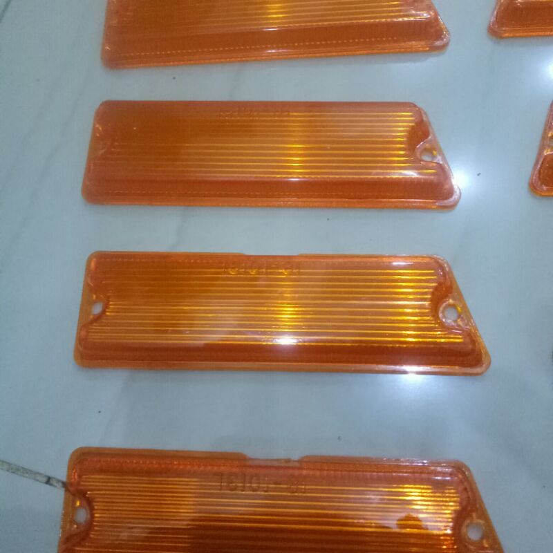 Mika Sen Fender corolla ke20