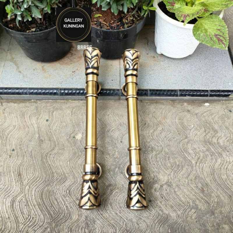 HANDLE PINTU RUMAH TARIKAN PEGANGAN PINTU RUMAH KUNINGAN PANJANG 60 CM