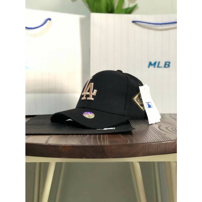 Topi New Era Original Mlb Yankees LA Original Black Gold