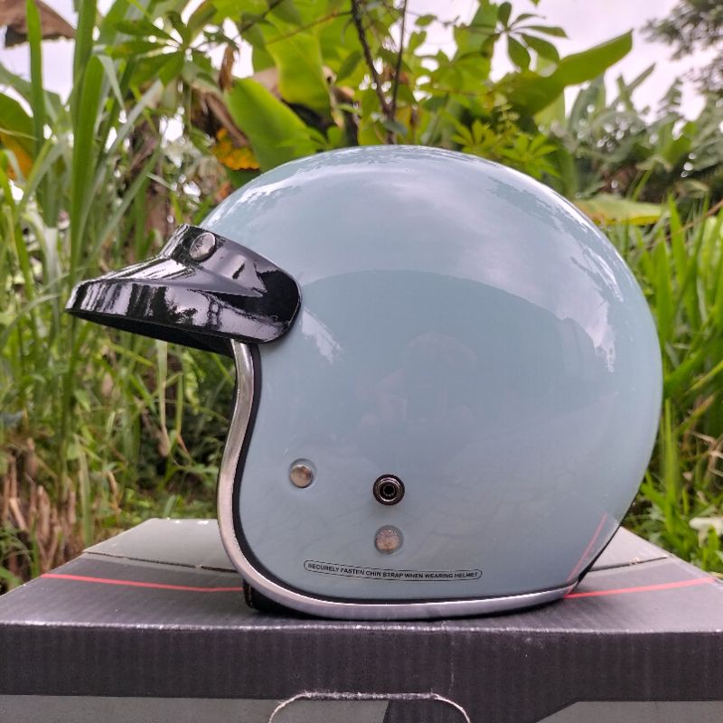 Helm Bogo List Chrome Kaca Datar Sni