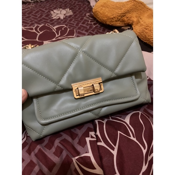 Preloved London Bag Local.id