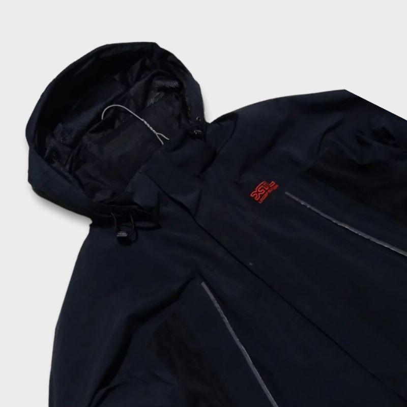 JAKET OUTDOOR LECAF XTL GORETEX