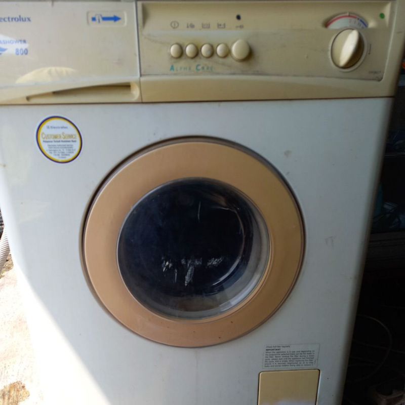 mesin cuci elektrolux