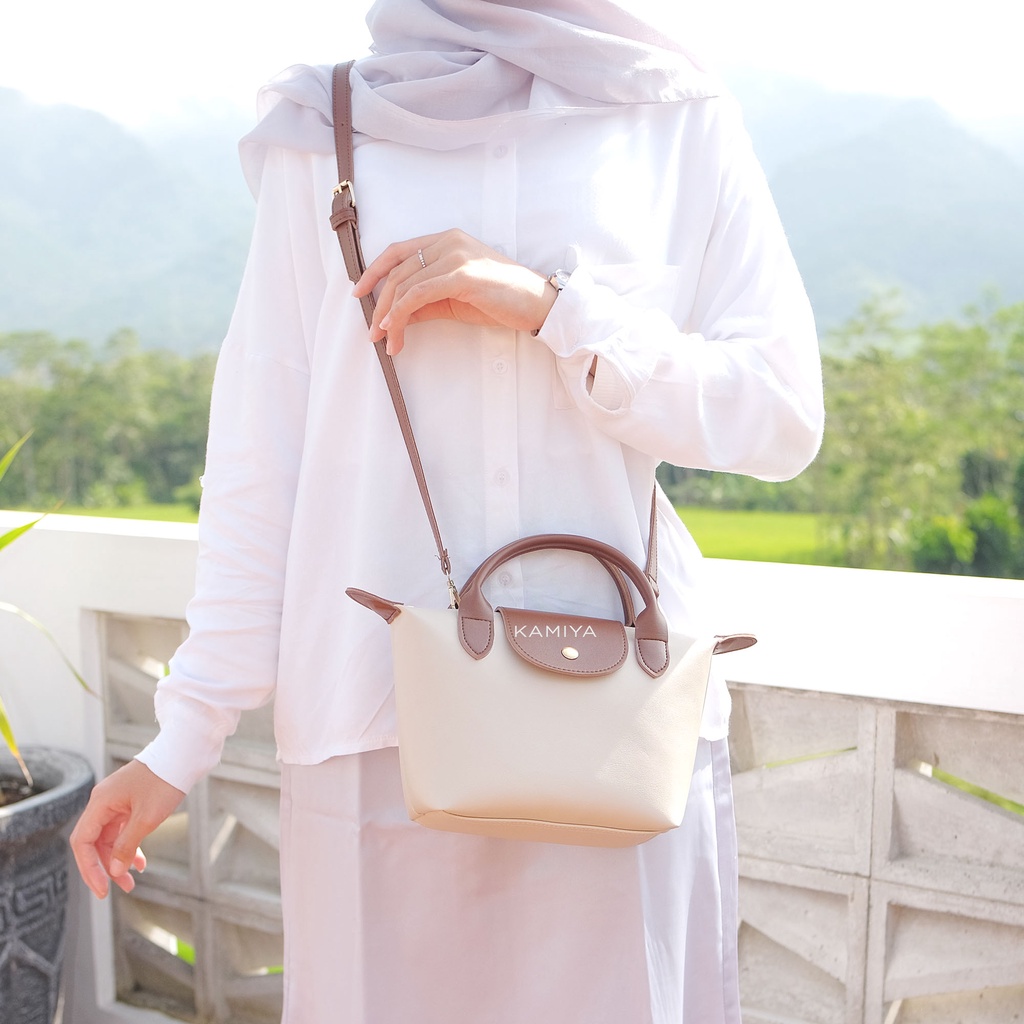 (Kamiyastuff) Emira Medium Bag - Free GoodieBag | Tas Selempang Wanita Namikita