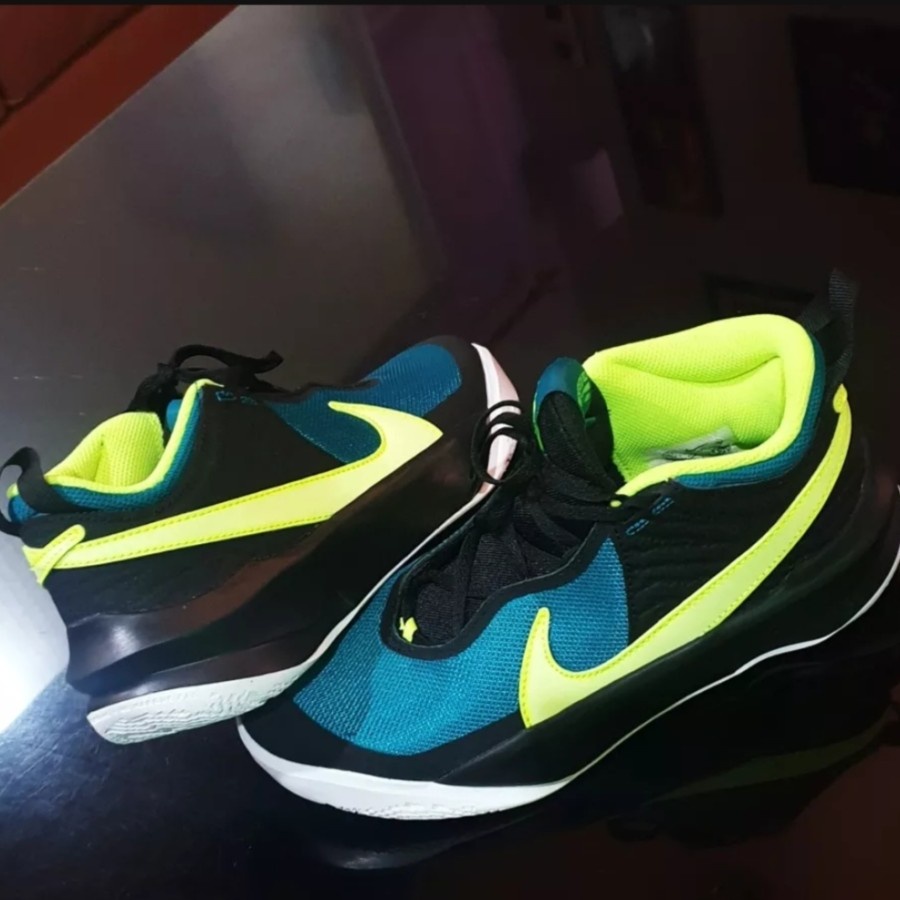 Sepatu Basket Anak Sekolah Terbaik Nike Hustle D 10 [ORIGINAL]