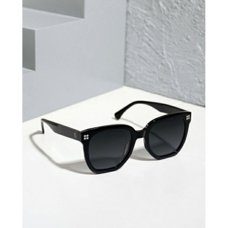 Emilie Sunglasses Buttonscarves Full Black