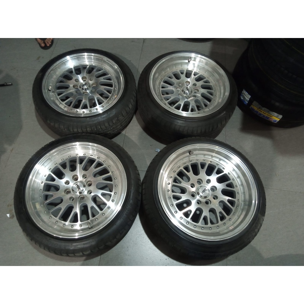Velg Mobil Bekas Celong CCW CLASSIC R16 Lebar 7/8,5 Inch Hole 4 x 100 / 4 x 114,3 Et 25/35 Warna Sil