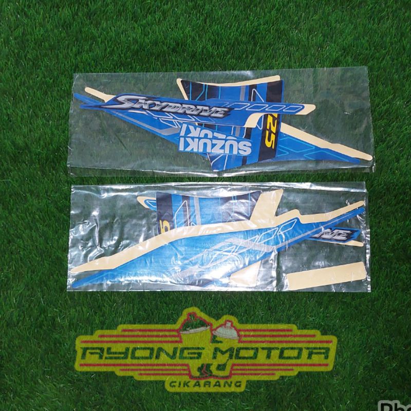 Striping Suzuki Skydrive 125 2009 Biru