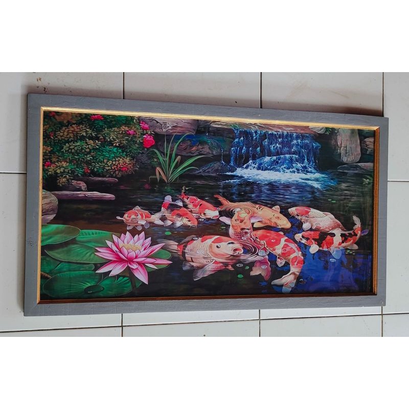hiasan dinding lukisan cetak ikan koi kolam plus bingkai ukuran 105*55