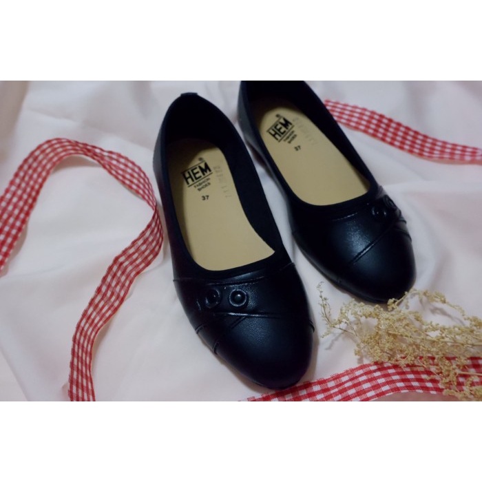 Flatshoes Sepatu Flat Shoes wanita Hem - 5711 - 37(X3J1) Flatshoes Hitam Sepatu Wanita Import Sepatu