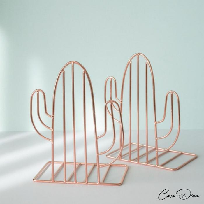 

Cactus Bookholder Bookend Cuts / Holder Buku / Pembatas Buku Gold Rose