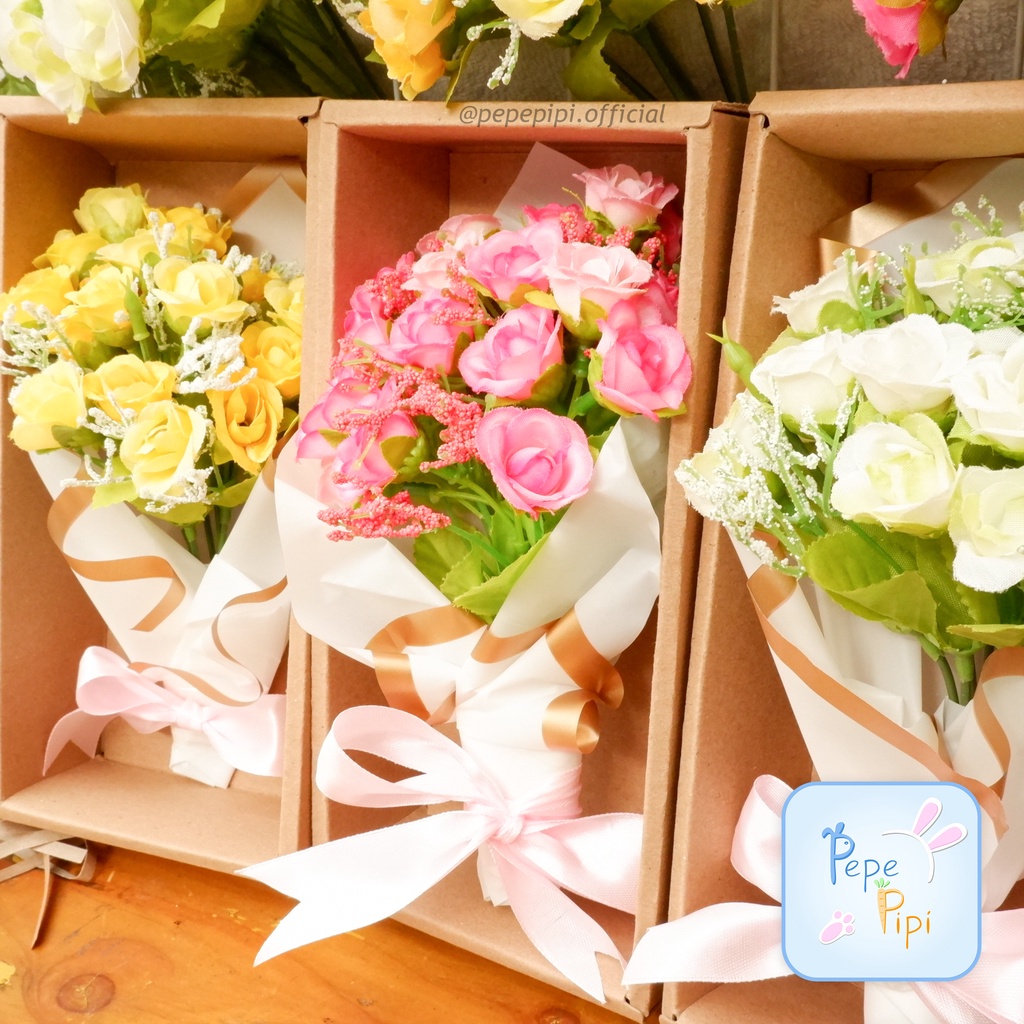 Buket bunga box hadiah sweet flower box / mini bouquet / buket bunga kado wisuda kelulusan perpisahan ultah wedding anniversary valentine day Ulang tahun Hampers