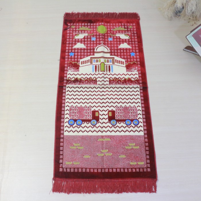 Sajadah sajadah turki anak karakter - Merah(T3N4) Sajadah Turki Premium Tebal Sajadah Wangi Yakar Sa