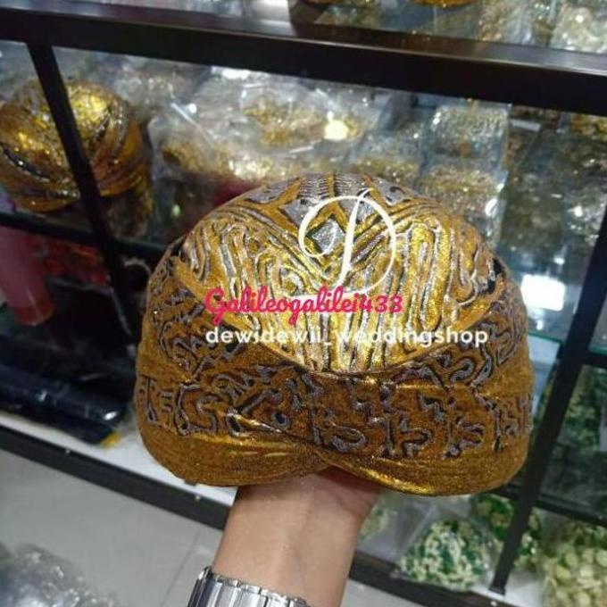 Blangkon Pengantin ModeL Solo, Warna Emas / Gold