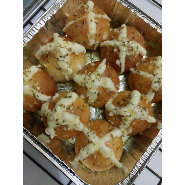 

Korean Garlic Cheese Bread