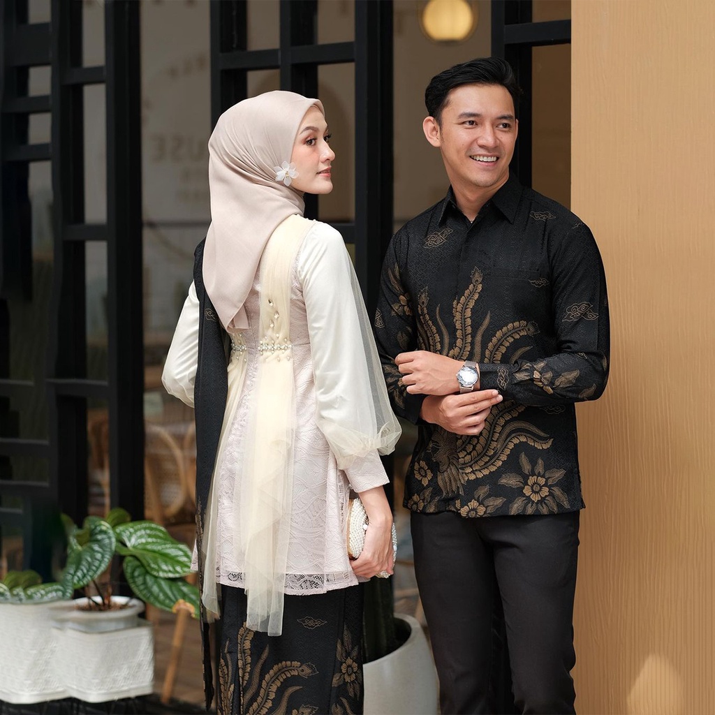 NAYAKA BATIK - Kebaya Couple Zevanya Brukat Mutiara Baju Couple Pasangan Kebaya Kondangan Tunangan Batik Couple Modern Baju Wisuda Kekinian