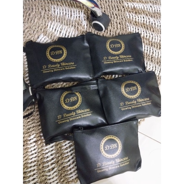 Pounch skincare D'Beauty