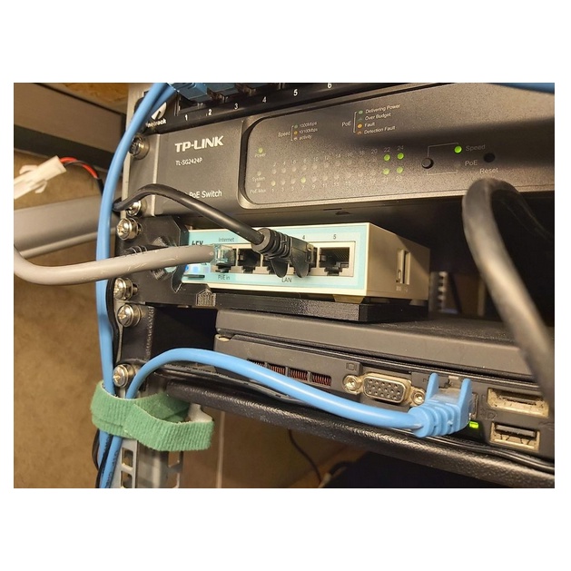 Mikrotik RB750 Gr3 HEX Rakmount Rack Mount