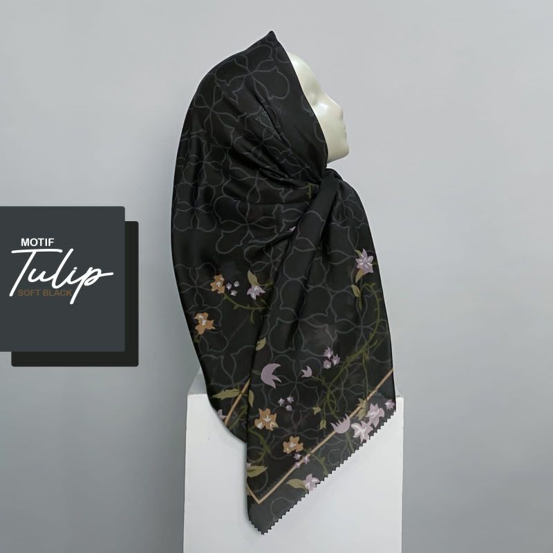 WDAqifa Scarf Segi Empat Deenay KW Voal Motif Tulip Ready Soft Black