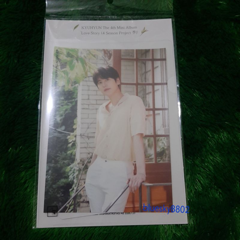 READY POSTCARD + HOLOGRAM PC SET KYUHYUN The 4th Mini Album 'Love Story' Sealed