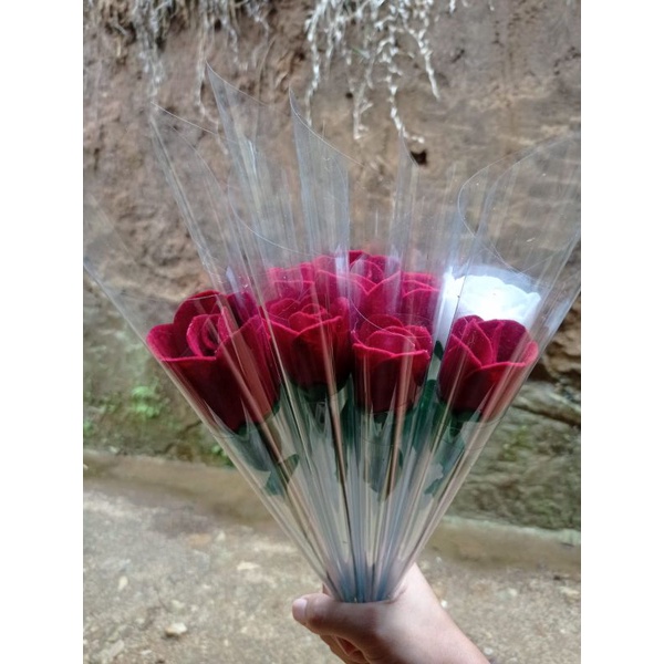 Bunga mawar flanel bungkus mika | Mawar kemas mika | Bunga mawar flanel | Mawar flanel mika | Mawar 